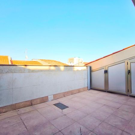 Moderno Apartamento Duplex En Terrassa Centro Kültér fotó